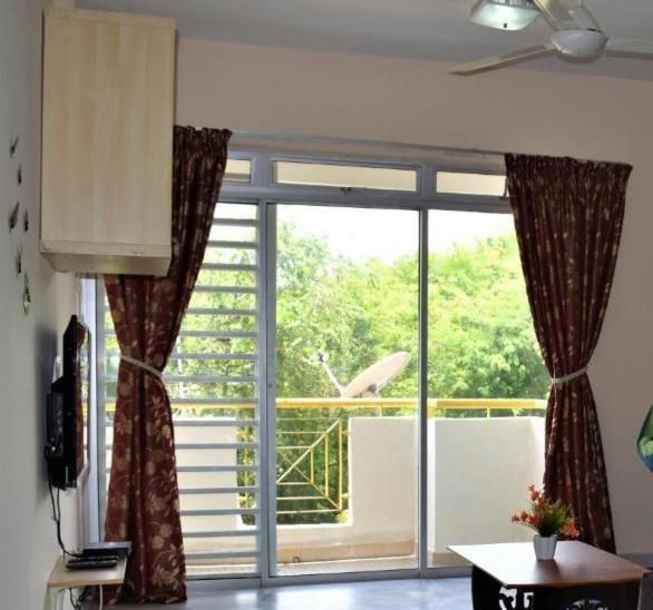 Purnama Homestay At Oceanview Resort Port Dickson Extérieur photo